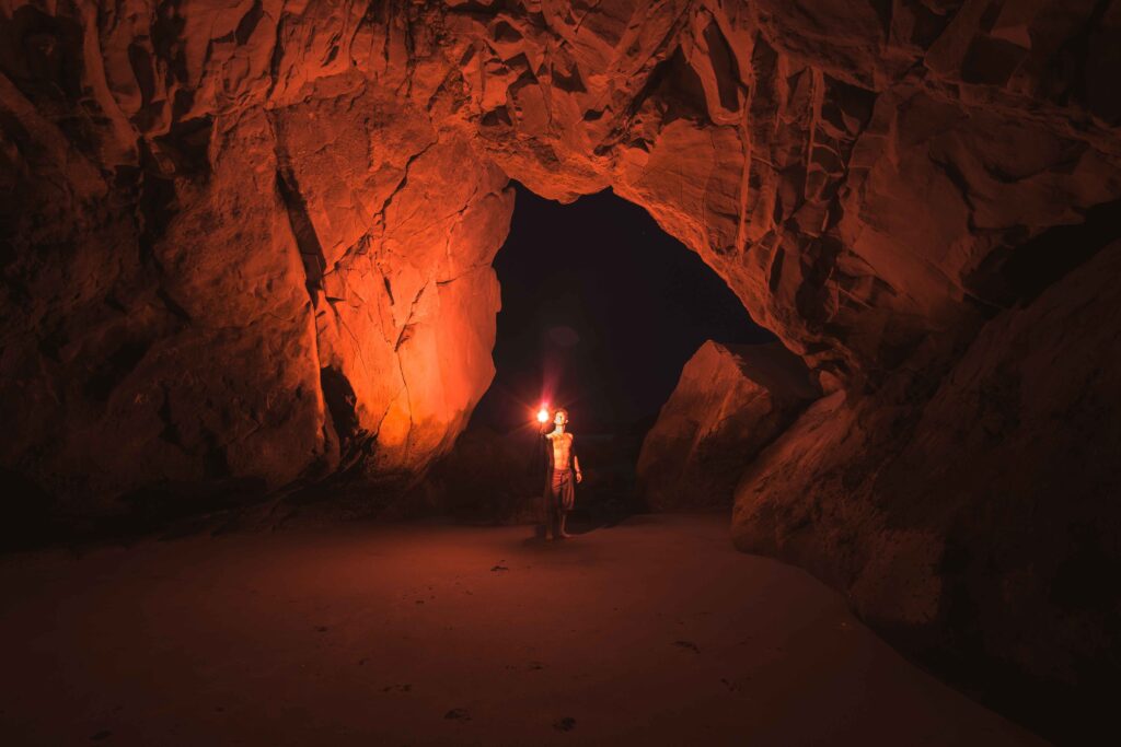 Cave Darkness / La Oscuridad de una Cueva
